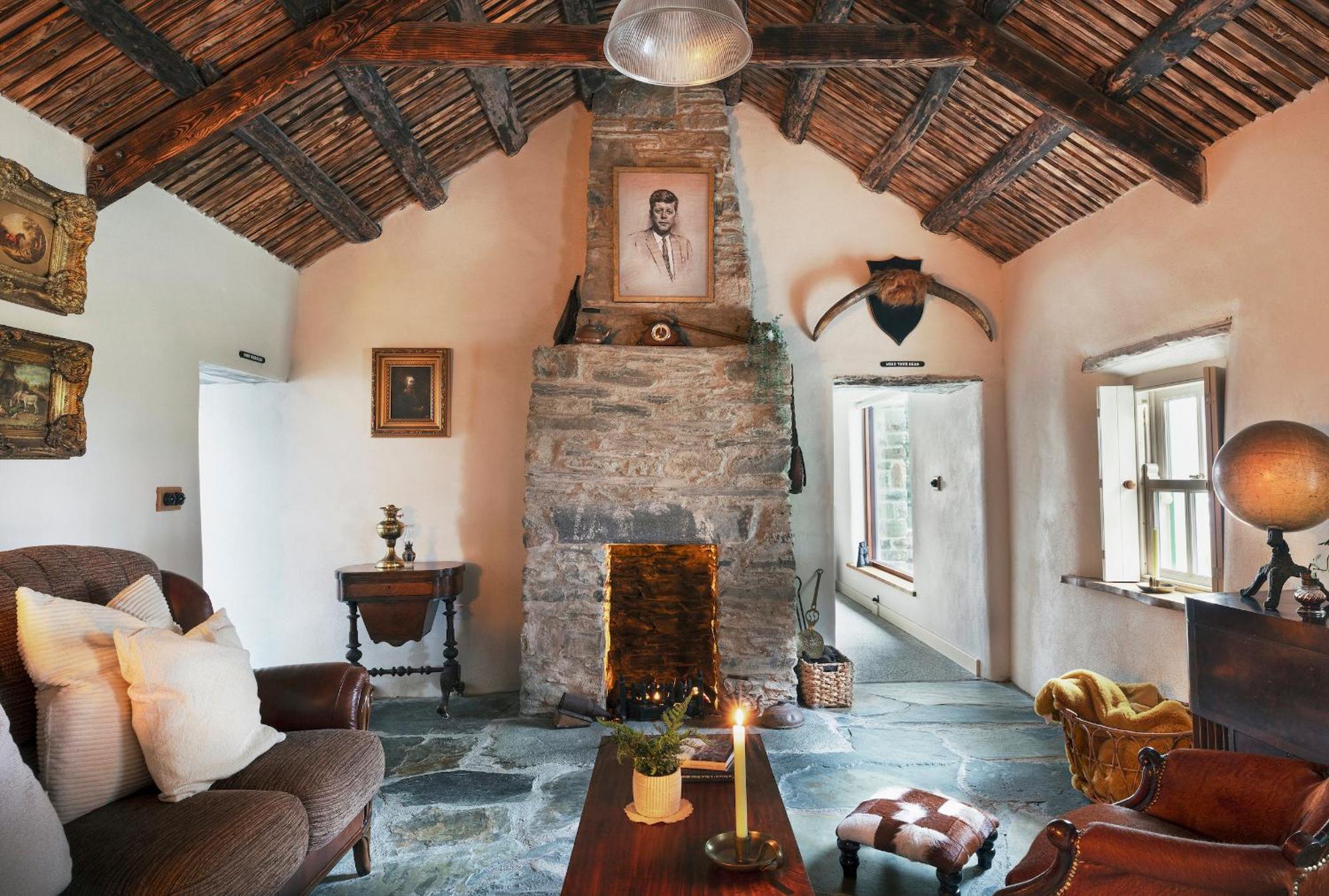 Secluded Thatched Cottage, Near Beaches & Hill Walking Rashenny Buitenkant foto